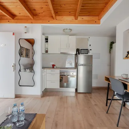 Atico Con Barbacoa Y Terraza Exclusiva. Lägenhet