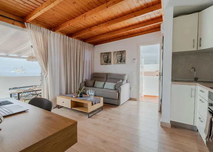 ático Con Barbacoa Y Terraza Exclusiva.