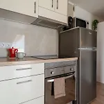 דירה Atico Con Barbacoa Y Terraza Exclusiva. אדחה