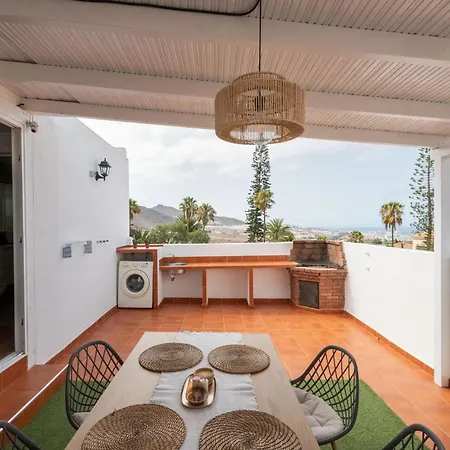 Atico Con Barbacoa Y Terraza Exclusiva. דירה *