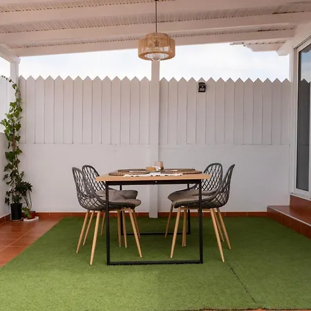 דירה Atico Con Barbacoa Y Terraza Exclusiva. אדחה